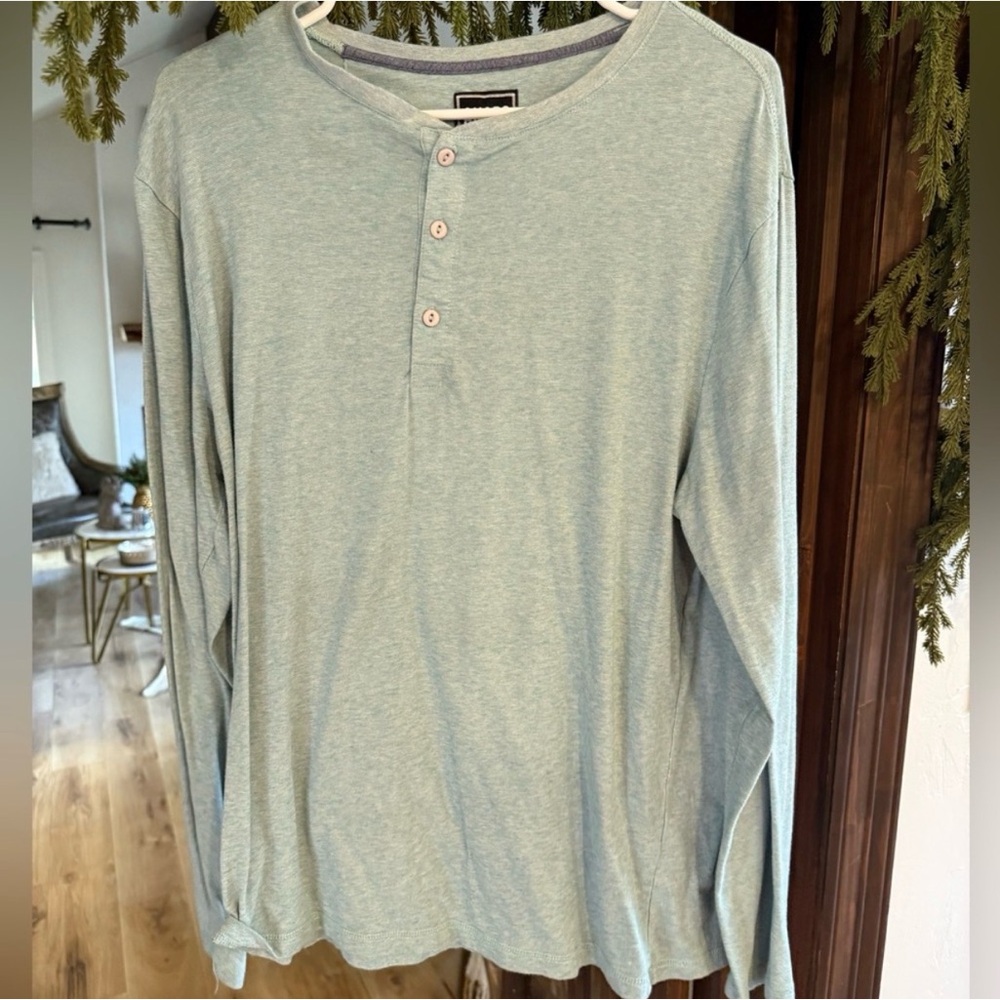 a.n.a Men's Soft Blue Long Sleeve Henley